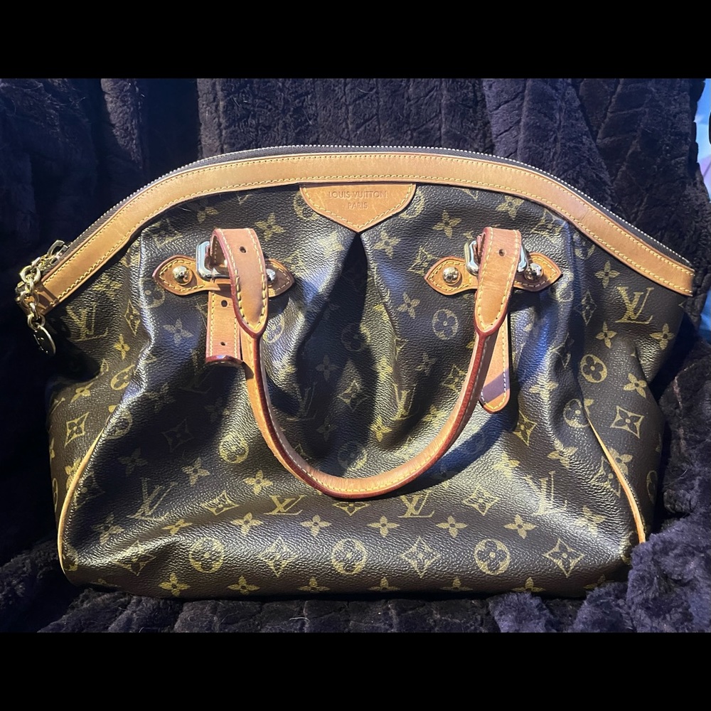 Authentic Louis Vuitton Monogram Tivoli GM